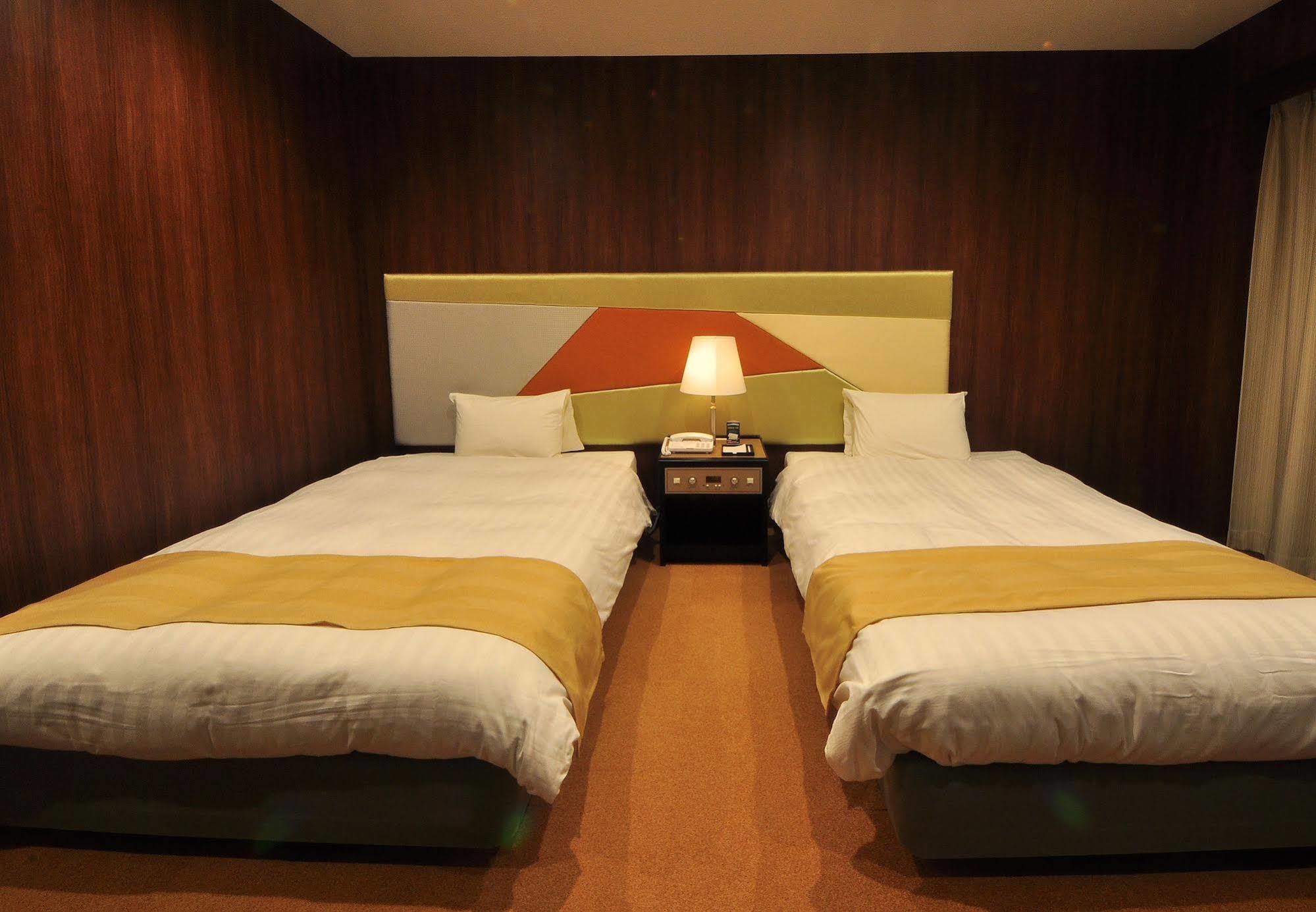 Royal Hotel Yatsugatake -From Apr2024 Grand Mercure Yatsugatake Resort & Spa Хокуто Екстер'єр фото